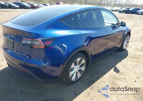 2023 Tesla Model Y Awd/Long Range Dual Motor All-Wheel Drive из США, поврежденный, VIN 7SAYGDEE5PF811107